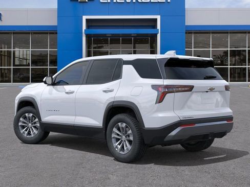 New 2026 Chevrolet Equinox LT FWD image 3