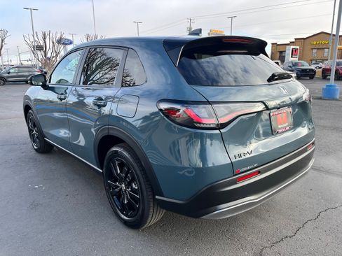 New 2026 Honda HR-V Sport image 7