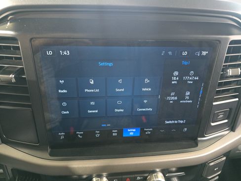Used 2025 Ford F150 XLT w/ Equipment Group 301A Standard AWD/4WD image 19