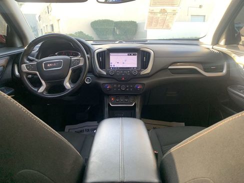 Certified 2018 GMC Terrain SLE w/ Driver Convenience Package image 19