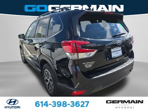 Used 2024 Subaru Forester Premium w/ POP Package 1 AWD/4WD image 7