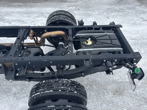 Used 2026 Ford F550 4x4 Regular Cab Super Duty image 10
