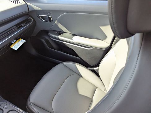 New 2026 Kia K4 EX image 15