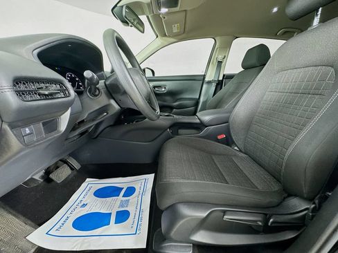 Used 2023 Honda HR-V LX image 23