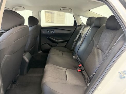 Used 2024 Honda Accord LX image 11