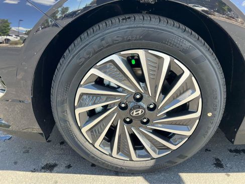 New 2026 Hyundai Sonata Limited FWD image 13