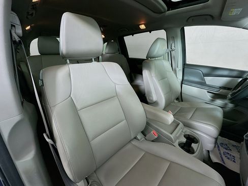 Used 2016 Honda Odyssey EX-L image 29