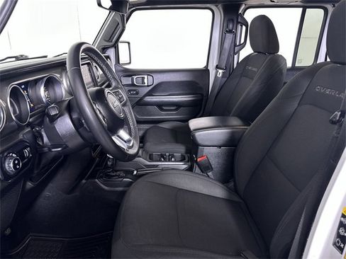 Used 2023 Jeep Gladiator Overland image 20