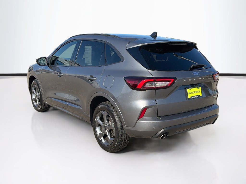 Used 2024 Ford Escape ST-Line w/ Tech Pack #1 AWD/4WD image 7