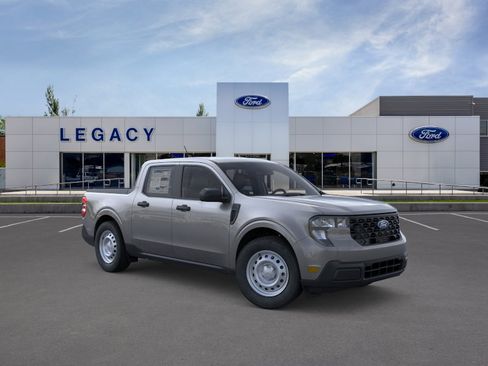 New 2026 Ford Maverick XL image 7