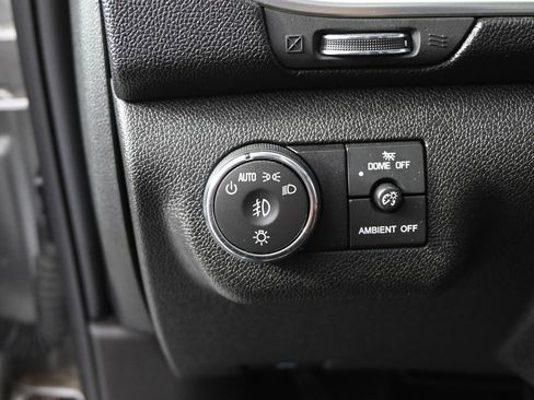 Used 2013 Chevrolet Traverse LT image 24