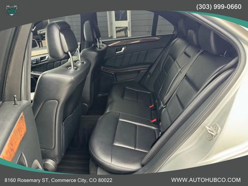 Used 2013 Mercedes-Benz E 350 4MATIC Sedan image 9