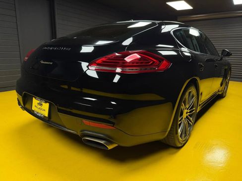 Used 2015 Porsche Panamera 4 AWD/4WD image 6