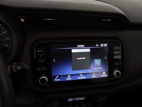 Used 2024 Nissan Kicks SR image 18