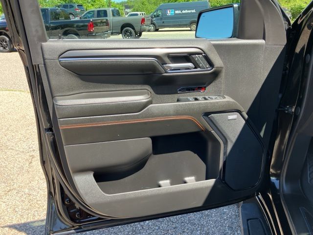 Used 2024 GMC Sierra 1500 AT4 w/ Technology Package AWD/4WD image 21