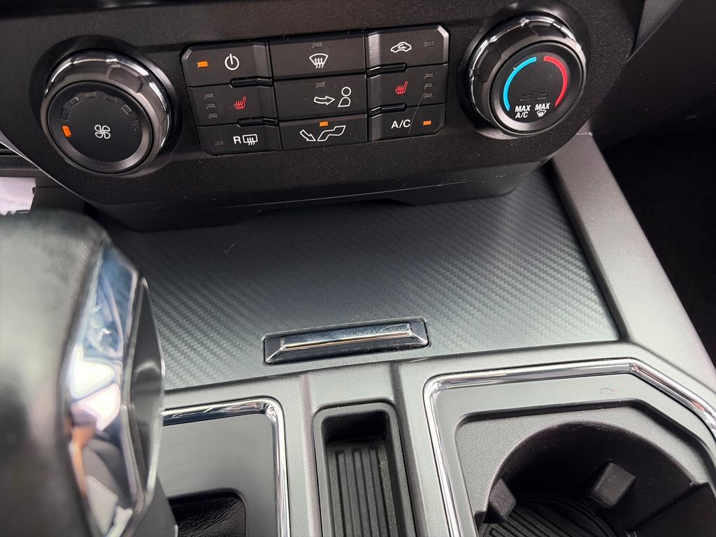 Used 2019 Ford F150 XLT w/ Equipment Group 302A Luxury AWD/4WD image 36