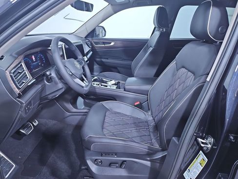 New 2026 Volkswagen Atlas SEL Premium R-Line image 9