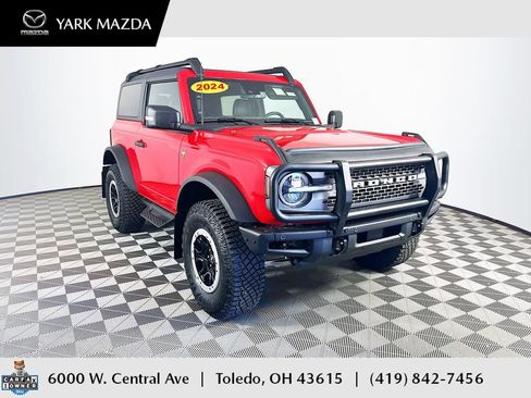 Used 2024 Ford Bronco Badlands w/ Sasquatch Package AWD/4WD image 1