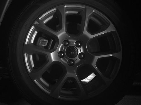 Used 2025 Jeep Compass Limited image 12