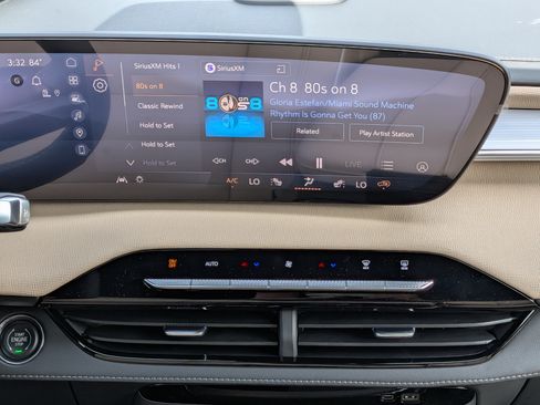 New 2026 Buick Enclave Preferred AWD/4WD image 19