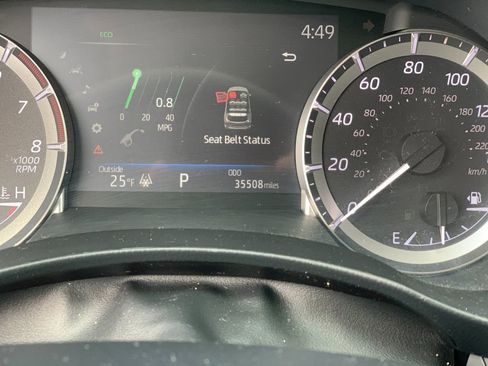 Used 2023 Toyota Highlander XLE FWD image 31