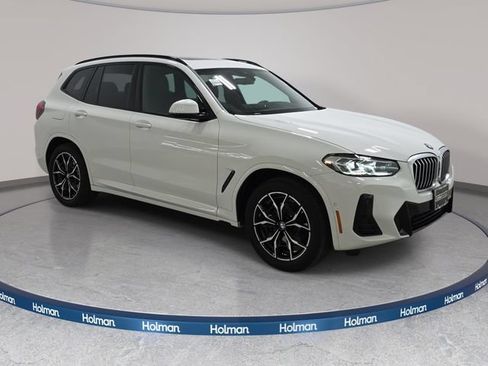 Certified 2024 BMW X3 xDrive30i w/ Premium Package AWD/4WD image 3