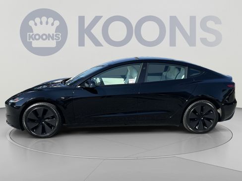 Used 2025 Tesla Model 3 Long Range AWD/4WD image 2