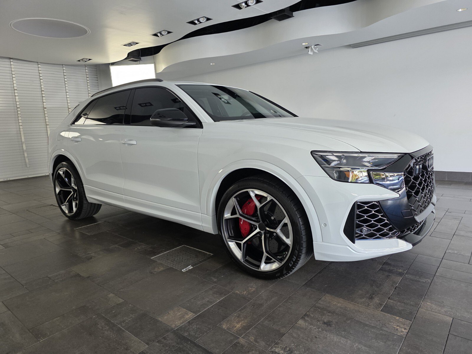 Used 2026 Audi RS Q8 performance AWD/4WD image 28