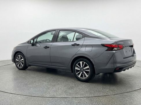 Used 2025 Nissan Versa SV FWD image 6