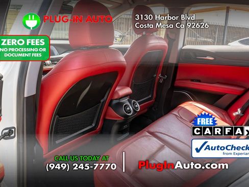 Used 2019 Alfa Romeo Stelvio RWD image 3