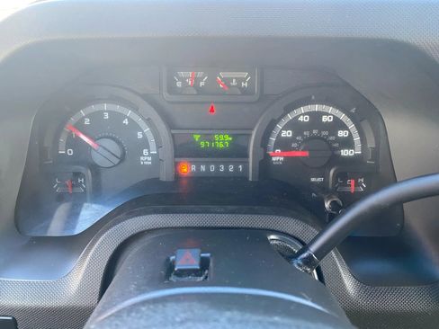 Used 2015 Ford E-350 and Econoline 350 Super Duty w/ Power Windows & Locks Group image 11