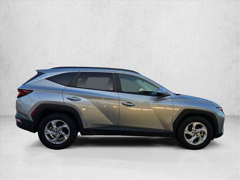 Used 2024 Hyundai Tucson SEL FWD image 4