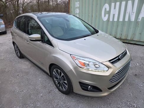 Used 2017 Ford C-MAX Energi Titanium image 3