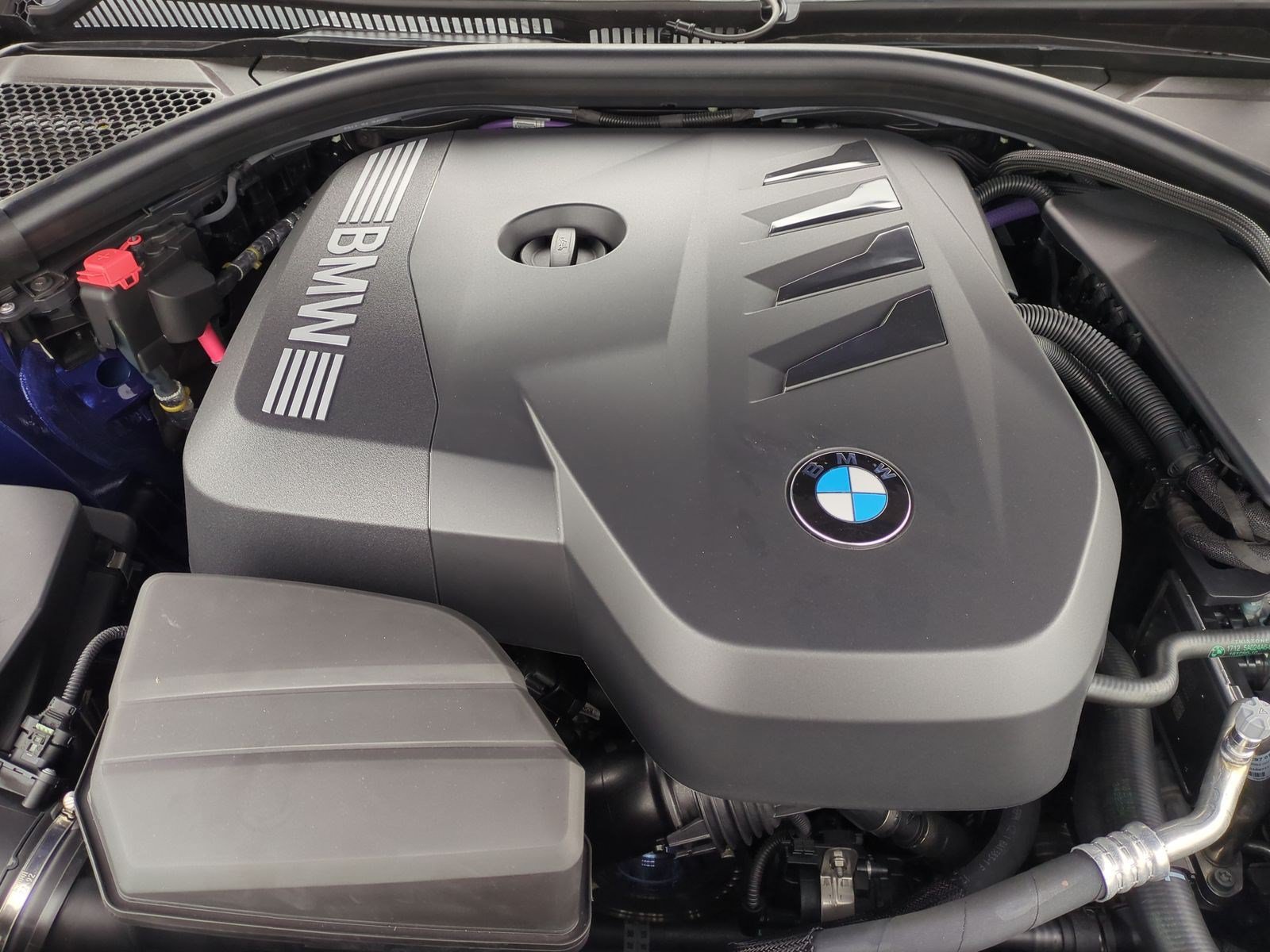 Certified 2026 BMW 330i Sedan w/ M Sport Package RWD image 32