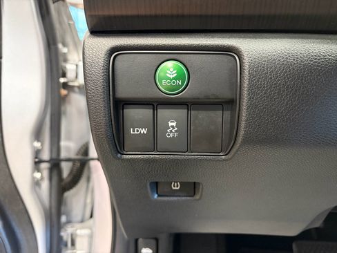 Used 2015 Honda Accord EX-L image 16
