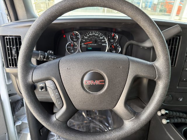 Used 2025 GMC Savana 2500 w/ Driver Convenience Package RWD image 22