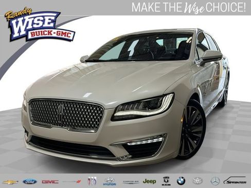 Used 2017 Lincoln MKZ Reserve w/ Climate Package FWD image 1