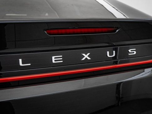 New 2026 Lexus RZ 450e AWD image 9