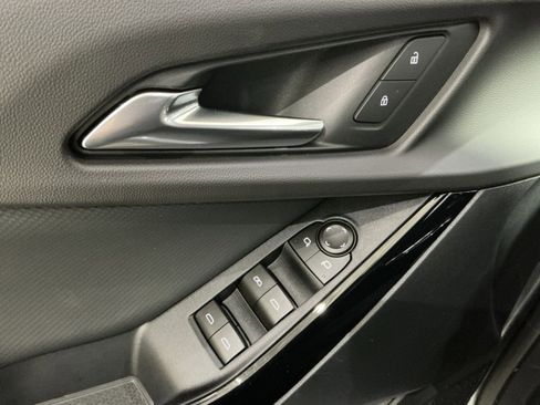 New 2026 Chevrolet Equinox LT w/ Midnight Edition image 23