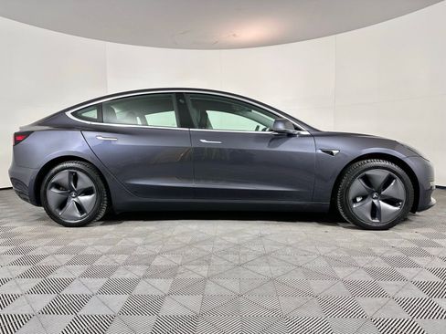 Used 2019 Tesla Model 3 Long Range image 31