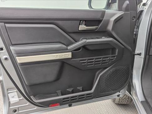 Used 2024 Toyota Tacoma TRD Off-Road image 13