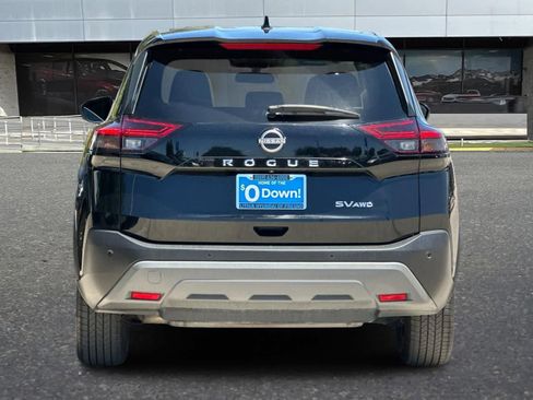 Used 2022 Nissan Rogue SV AWD/4WD image 8