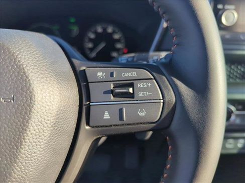 Certified 2025 Honda CR-V Sport image 18