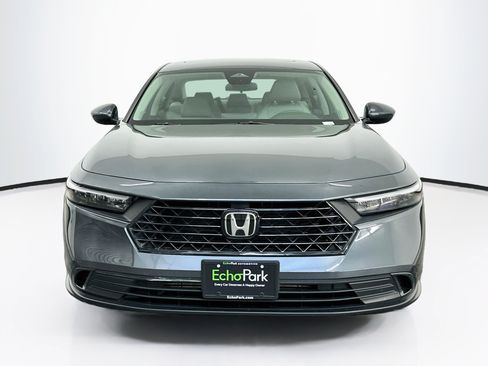 Used 2023 Honda Accord EX image 2