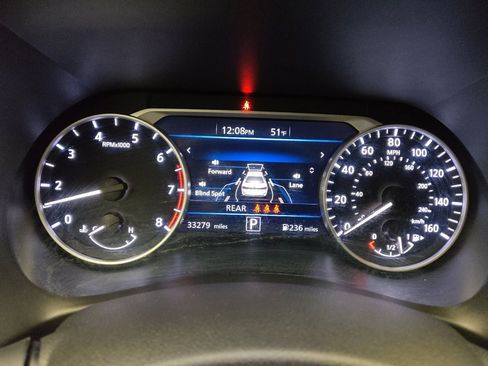 Used 2024 Nissan Sentra SV image 23