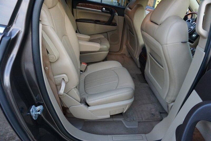 Used 2012 Buick Enclave Leather FWD image 39