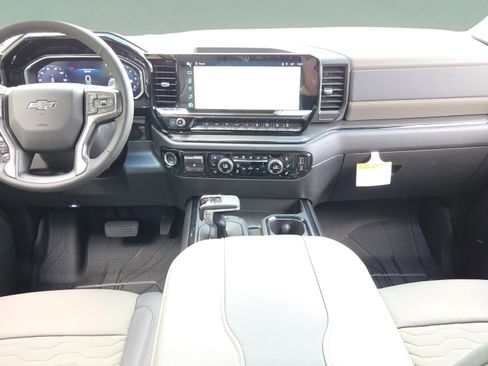New 2026 Chevrolet Silverado 1500 ZR2 image 12