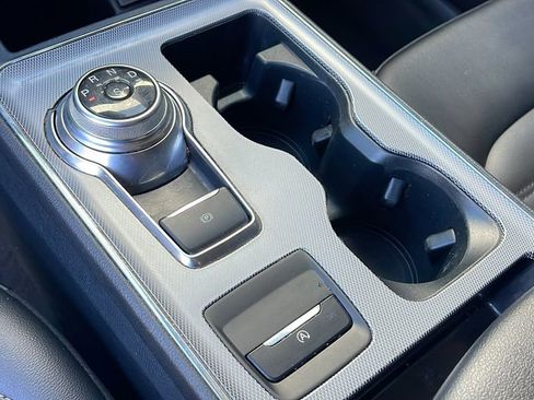 Used 2021 Ford Edge SEL w/ Convenience Package image 21