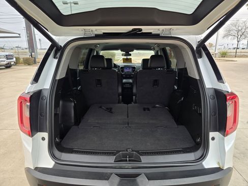 Used 2021 GMC Acadia AT4 w/ Trailering Package image 26