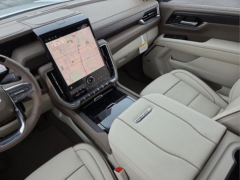 New 2026 GMC Yukon XL Denali image 14